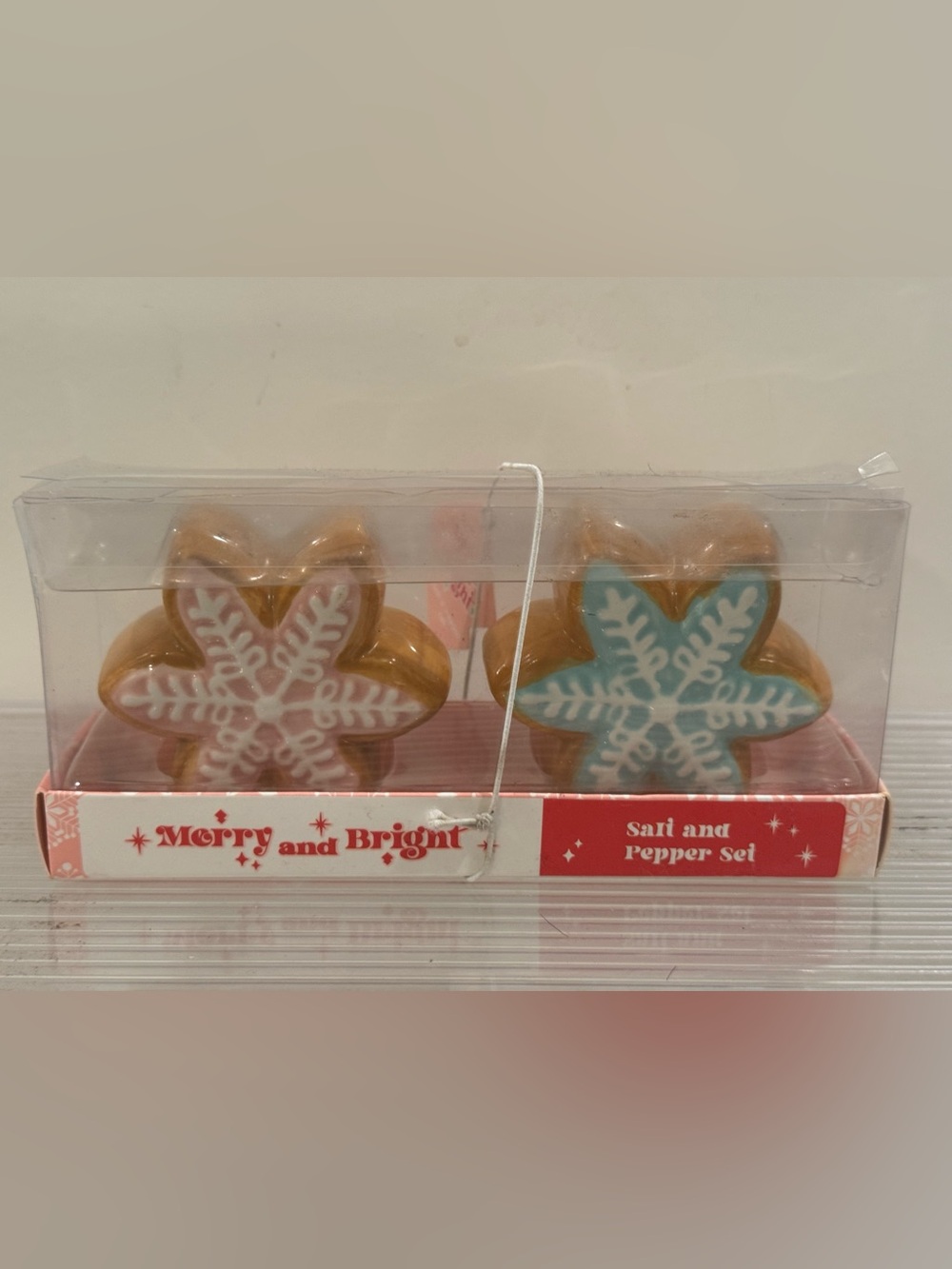 NEW Merry and Bright Holiday Star Cookie Salt & Pepper Shakers Set